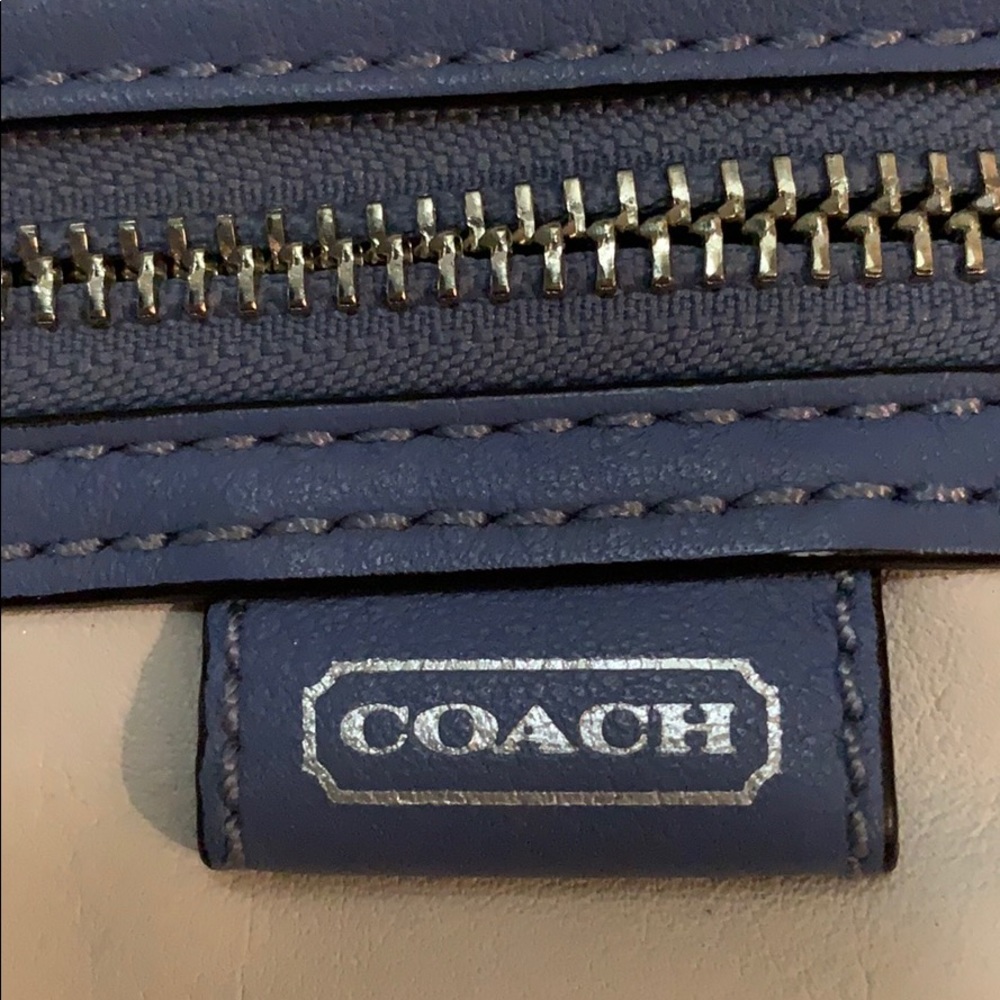 Coach Purse - Picture 3 of 3